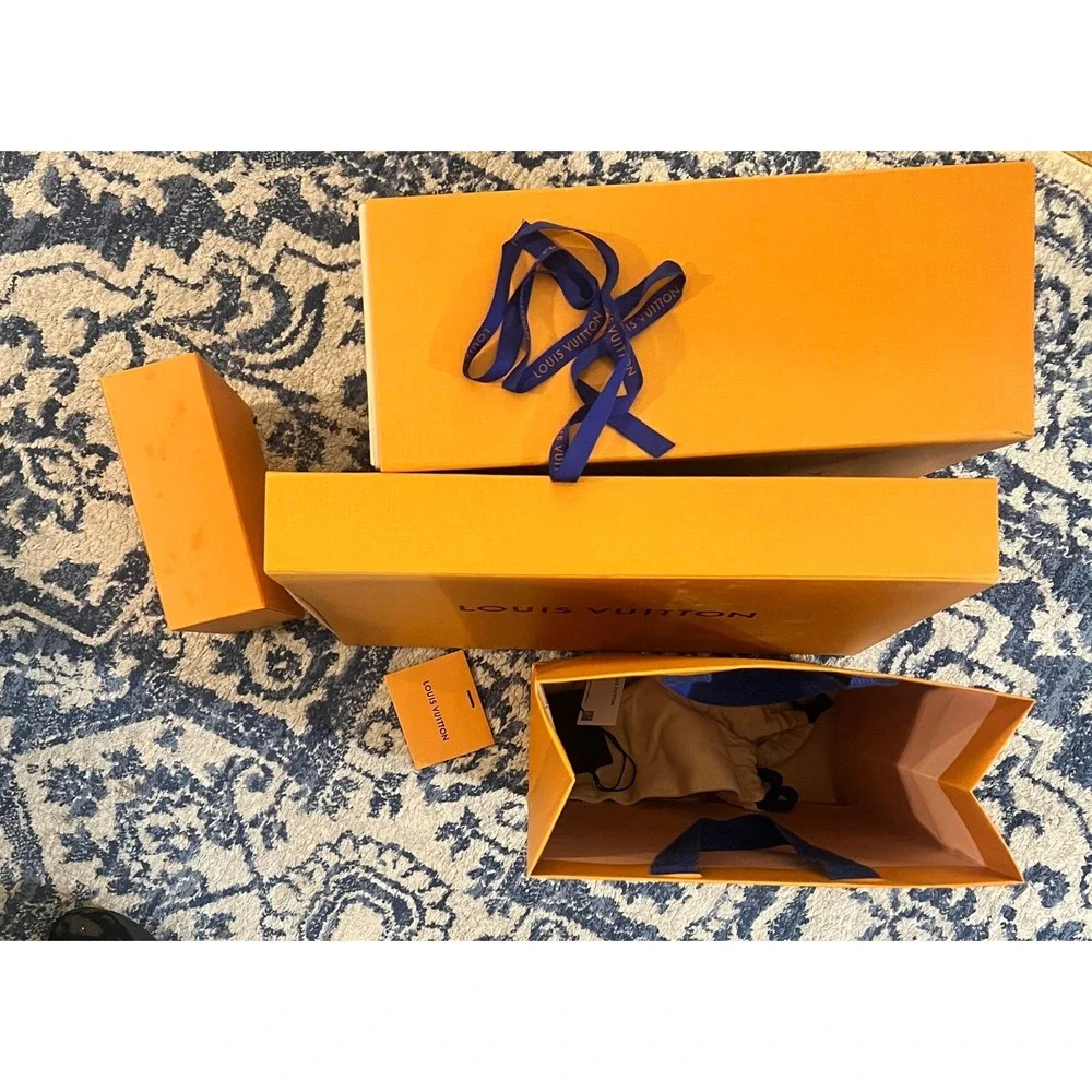 Louis Vuitton Authentic Empty Box Dust Bag Shopping Bag Ribbon Packaging Set